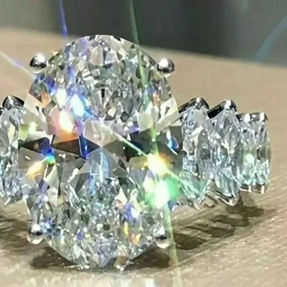 HUGE 7Ct. Oval Lab created diamond  Cocktail Ring Silver Wedding Size 7 - Picture 3 of 7